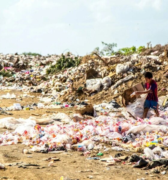 Plastique : le carburant toxique issu de la pauvreté et de la crise énergétique