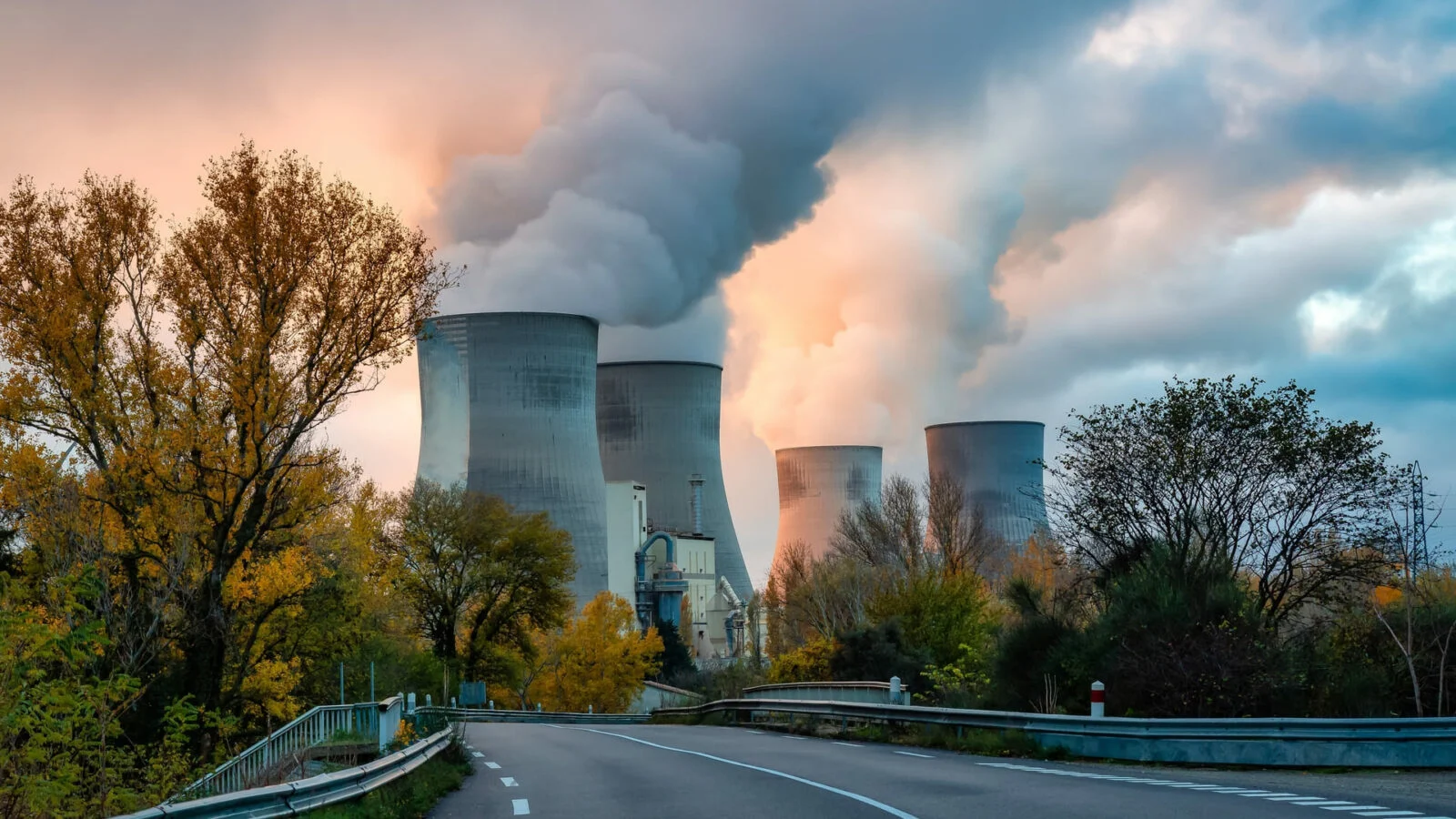 Record : la France exporte une quantité massive d'électricité à l'étranger Record : la France exporte une quantité massive d'électricité à l'étranger