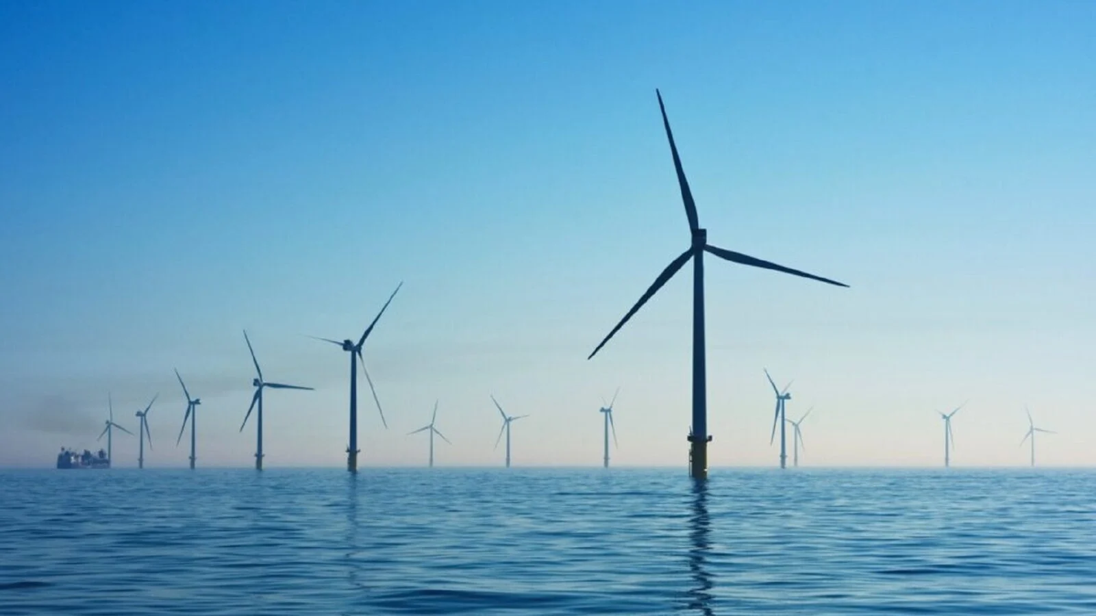 La France rejoint le plus grand projet éolien offshore pour 143M de foyers propres La France rejoint le plus grand projet éolien offshore pour 143M de foyers propres