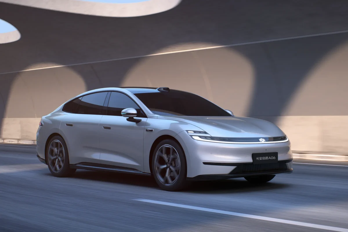 La première voiture électrique mondiale à disposer d'une batterie au sodium