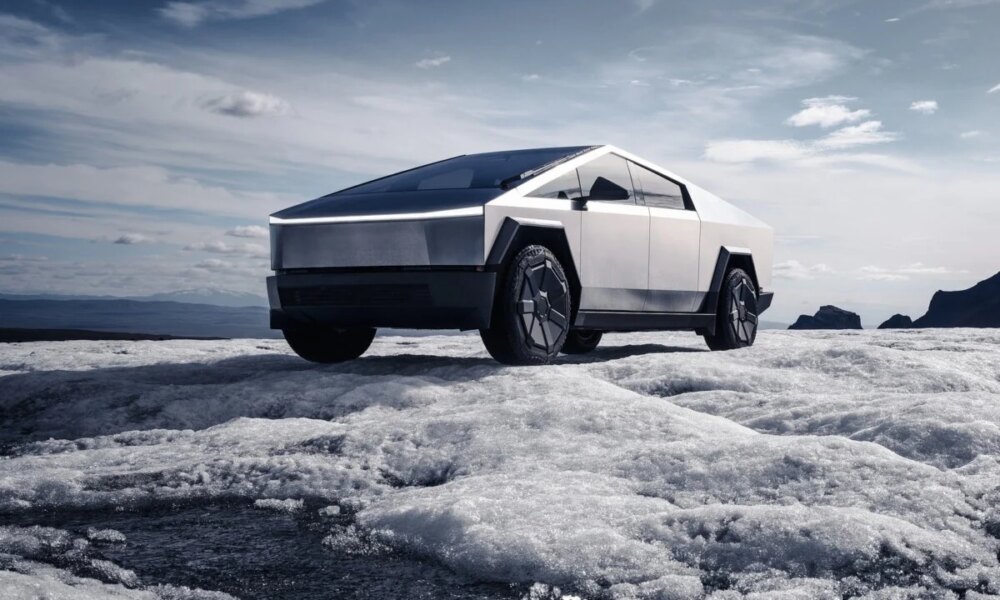 Le Cybertruck sous les 60 000 $ : Tesla révise son offre