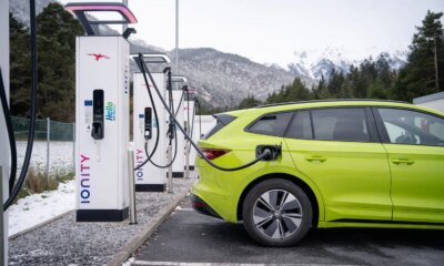 Réécris le titre suivant en ne dépassant pas les 80 caractères mais qui ne peut pas faire moins de 50 caractères. Utilises les mots clés les plus important en premier. titre à réécrire  : Liquide traceur et GPS :
comment Ionity veut sauver ses câbles de recharge ?
ne repond que le titre