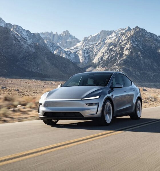 Tesla Model Y dépasse la Renault 5 E-Tech pour la 1ère fois en un an