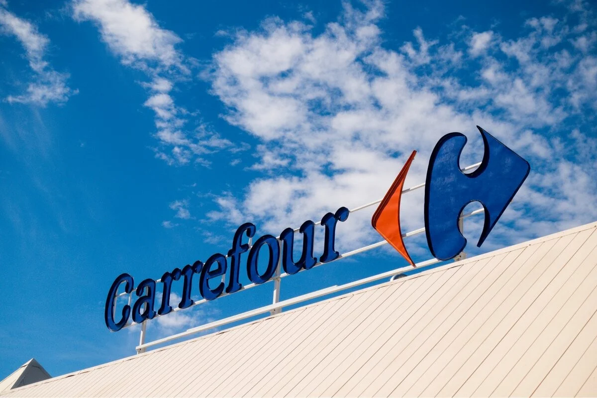 Carrefour retire l'avantage prisé des bornes de recharge pour voitures électriques