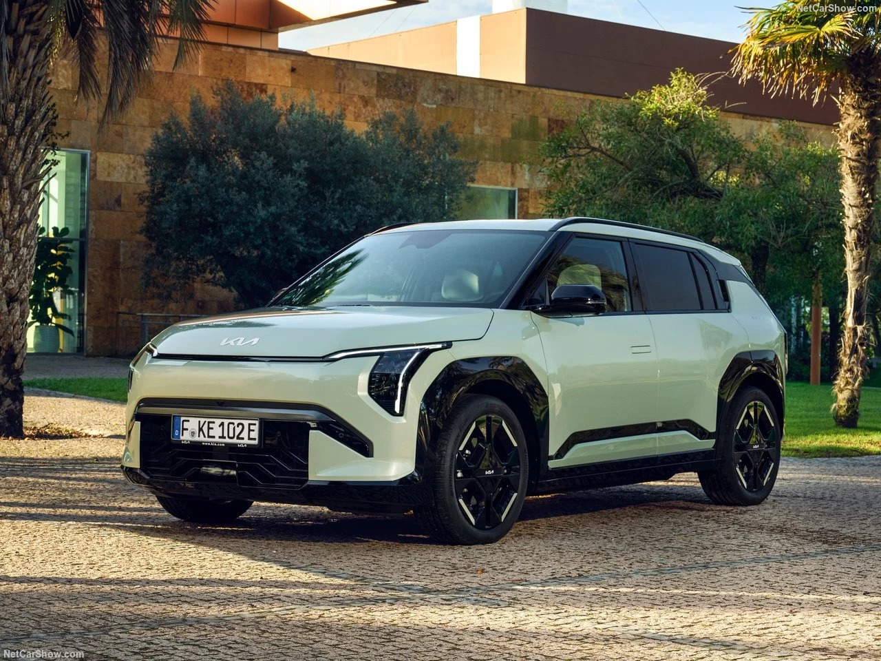 Kia EV3 : le SUV compact électrique s'adapte face à la concurrence chinoise