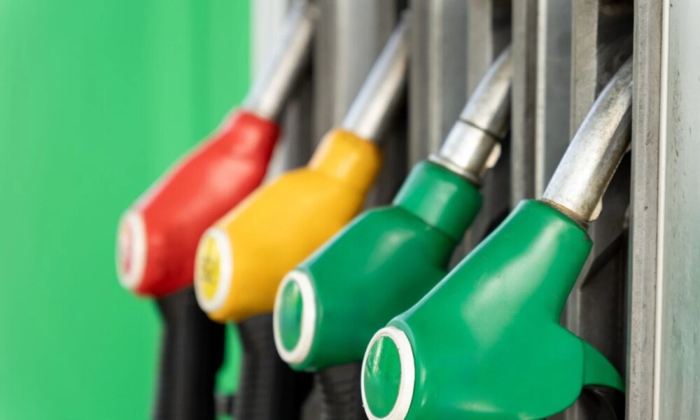 Prix du carburant en France: un record de 1985 provoquant un changement de régime