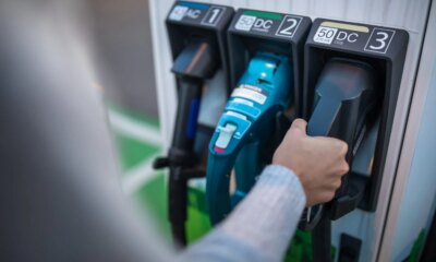 Rechargez votre voiture électrique aux postes dans ce pays surprenant