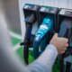 Rechargez votre voiture électrique aux postes dans ce pays surprenant