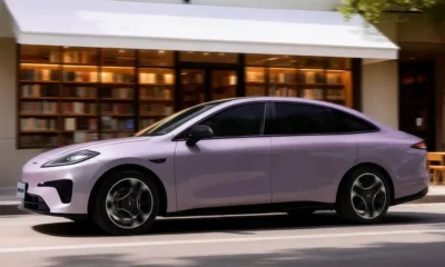 Voiture électrique : plein d'énergie en 99 secondes pour défier le thermique