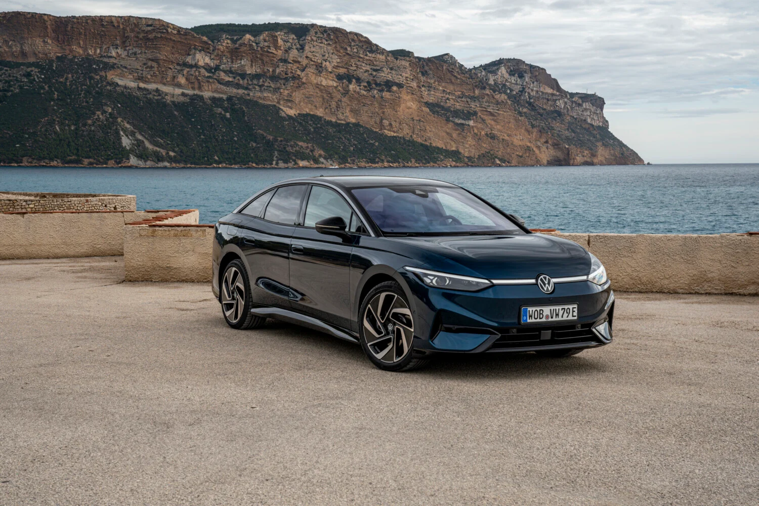 Volkswagen ID.7 : version abordable avec compromis pour réduire les coûts