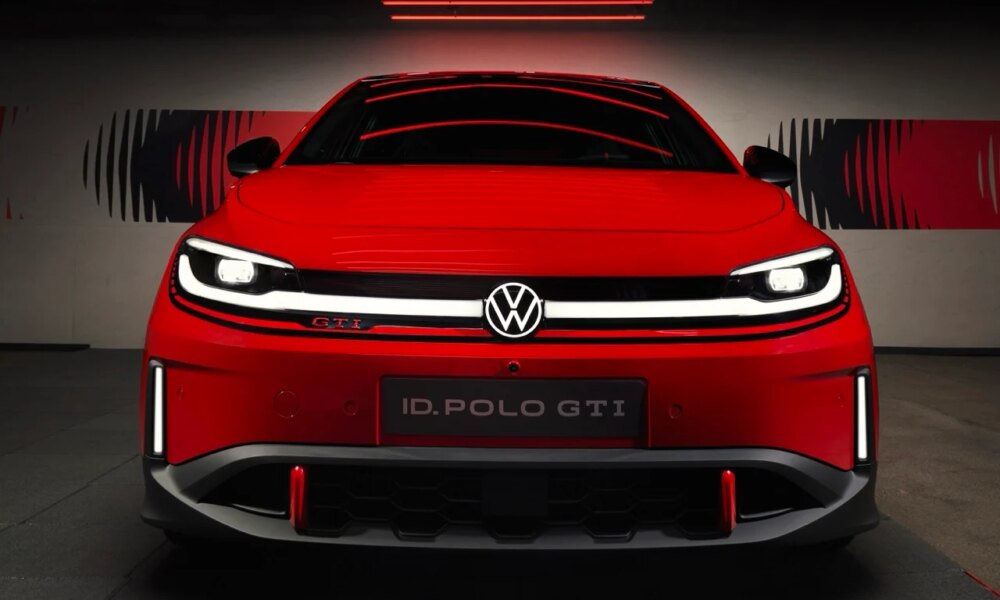 Réécris le titre suivant en ne dépassant pas les 80 caractères mais qui ne peut pas faire moins de 50 caractères. Utilises les mots clés les plus important en premier. titre à réécrire  : Volkswagen ID. Polo GTI :
a-t-elle ce qu'il faut pour répondre aux Alpine A290 et Peugeot
E-208 GTI ?
ne repond que le titre