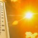 Canicule : 8 techniques efficaces pour rester au frais sans climatiseur Canicule : 8 techniques efficaces pour rester au frais sans climatiseur