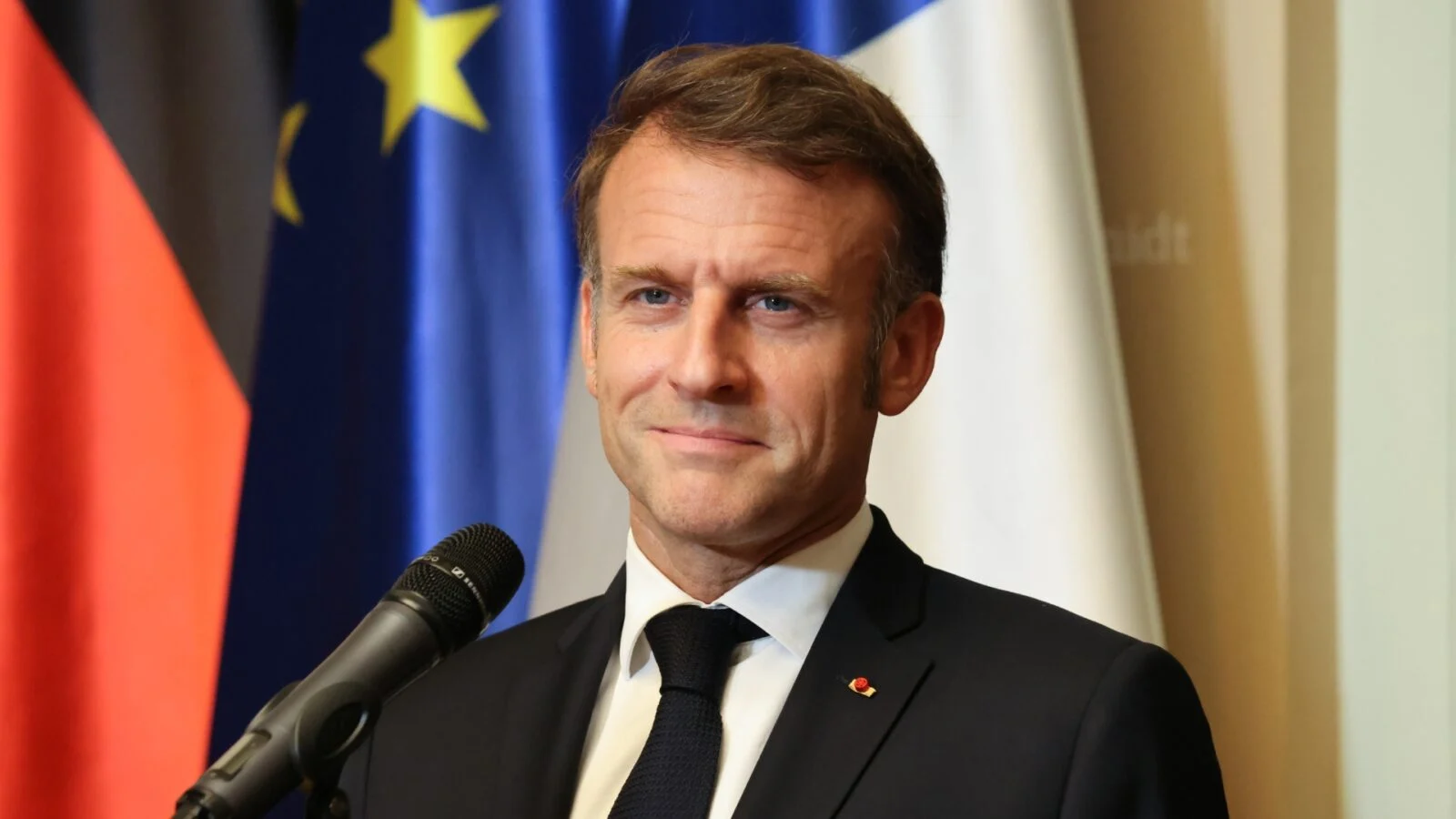 Pompe à chaleur pour voitures électriques : Macron annonce la production