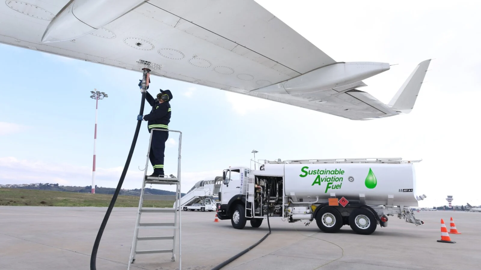 Airbus lance "Rebound", carburant de betterave produit en France Airbus lance "Rebound", carburant de betterave produit en France