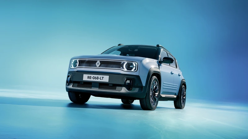 essai de laRenault 4 E-Tech électrique au salon de l'automobile électrique 