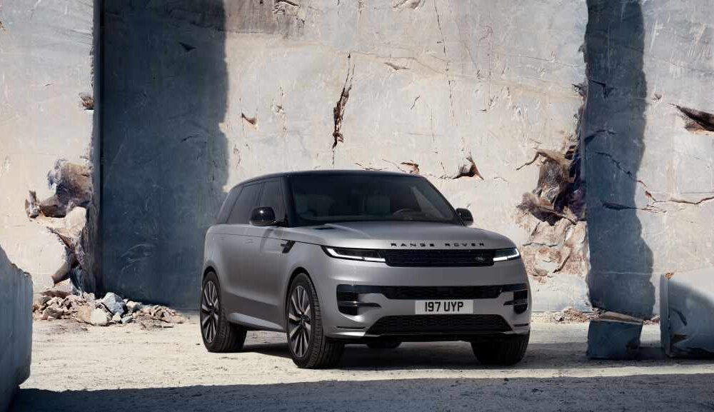 Range Rover Sport : après le modèle le plus huppé, place à l'électrique !