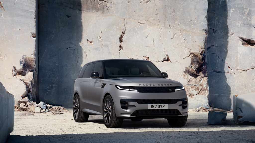 Range Rover Sport : après le modèle le plus huppé, place à l'électrique !